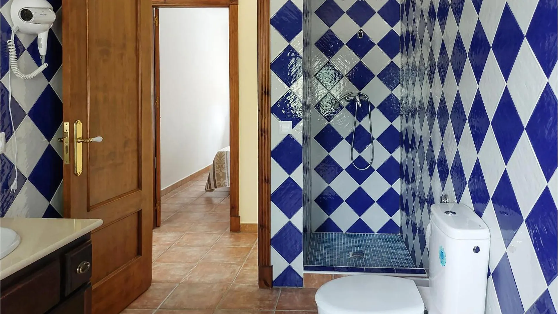Gorgeous Home In Algodonales With Kitchen Сasa de vacaciones